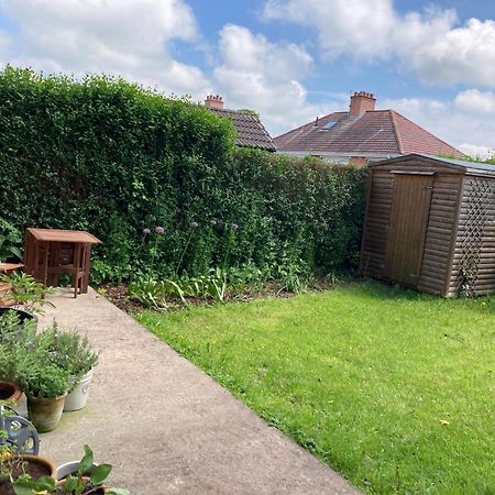 Cosy At Cumberland - Double Room With Shared Bathroom Dundonald  Esterno foto